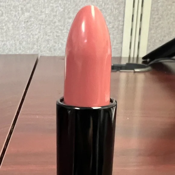 Doll 10 DOLL VAULT LIP ROUGE LIPSTICK NEW: retails $24.00 - Picture 4 of 7
